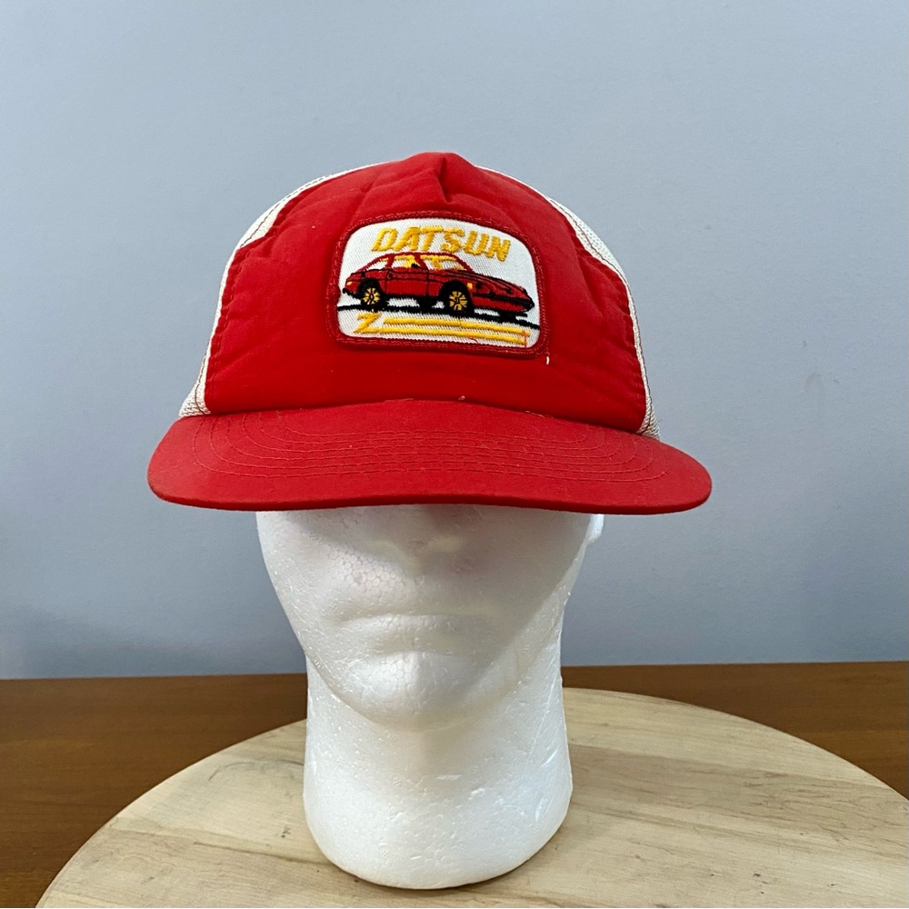 Young AN Vintage Datsun‎ Mesh SnapBack Trucker Advertising Hat Red Yellow 90s